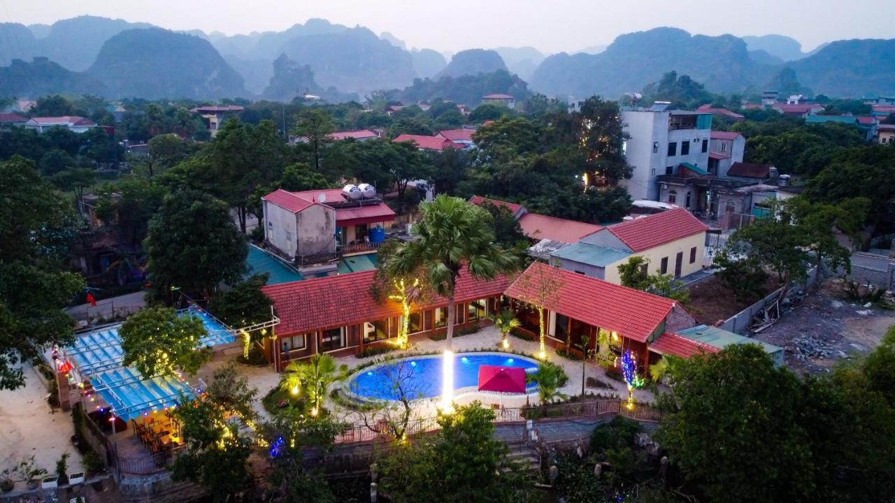 Xuan Son D&D Riverside Homestay מראה חיצוני תמונה