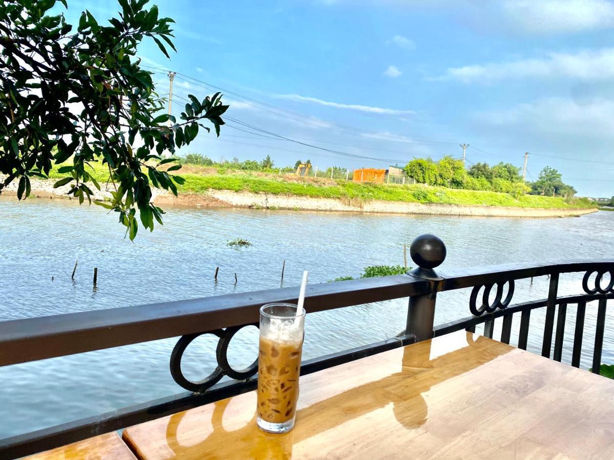 Xuan Son D&D Riverside Homestay מראה חיצוני תמונה