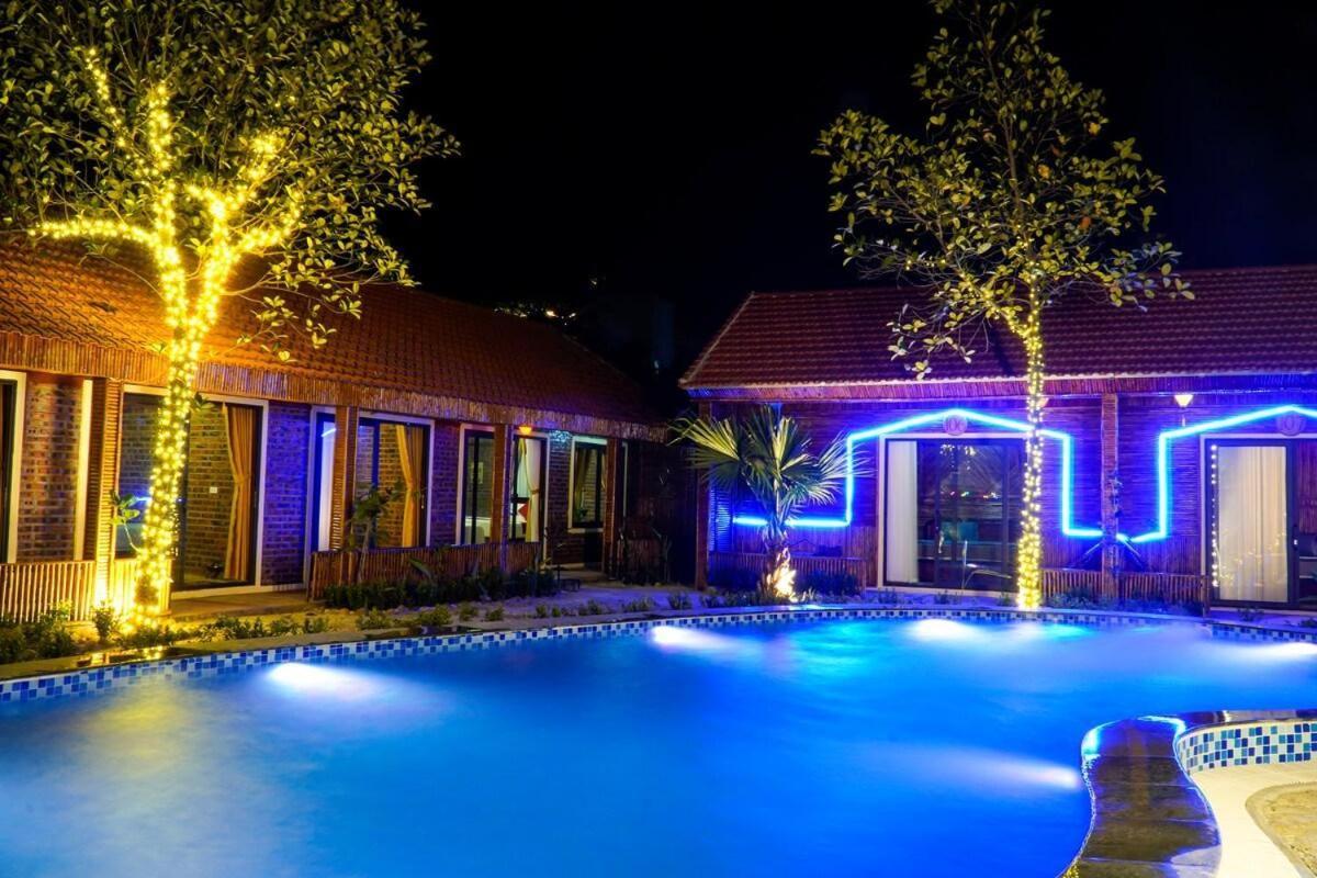 Xuan Son D&D Riverside Homestay מראה חיצוני תמונה